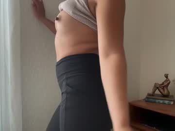 girl
        jadelove_ cam image #6584838