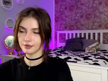 girl
        adelina____ cam image #3939238