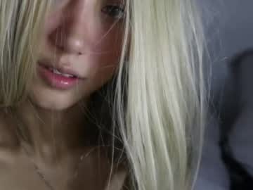 girl
        wendy_daniela cam image #4126894