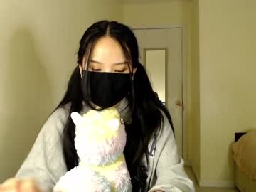 girl
        alice_lee18 cam image #149647