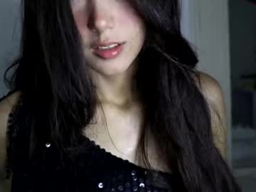 girl
        wendy_daniela cam image #1514325