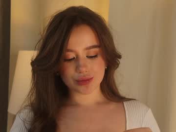 girl
        angella_taylor cam image #1907356