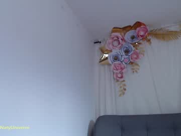 girl
        cutenataly cam image #6039210