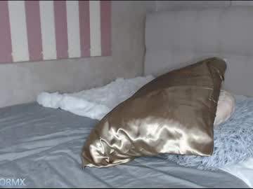 girl
        alisagoddie19 cam image #5207372