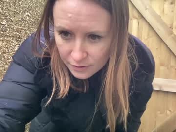 girl
        eatmypie69 cam image #3743217