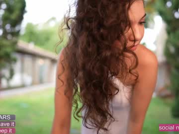 girl
        loollypop24 cam image #6713662
