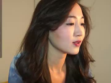 girl
        seulbi cam image #6365622
