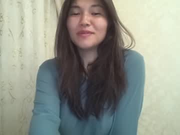 girl
        hirotease cam image #4076035