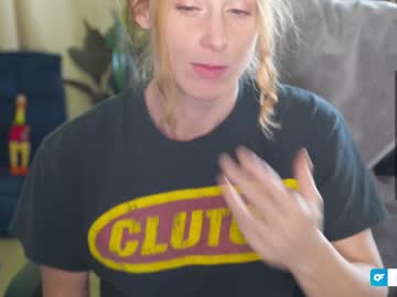 girl
        ginger_little cam image #1503257