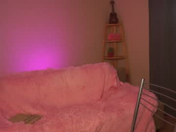 girl
        cybercat_girl cam image #1694161