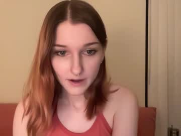 girl
        tinytittytia cam image #4712854