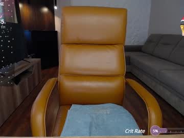 girl
        kerelai cam image #4965112