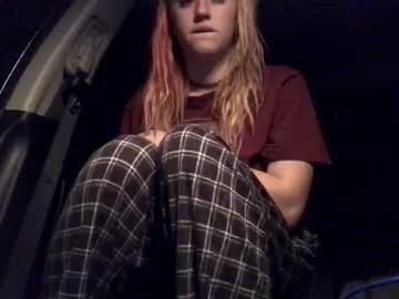 girl
        angelak19 cam image #296148