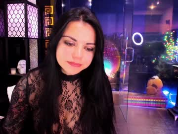 girl
        alma_pearl cam image #5625764