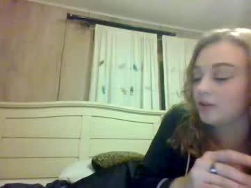 couple
        adrienna420 cam image #2879453