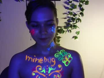 girl
        teresabriggs cam image #2659125