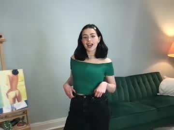 girl
        littlesugarpea cam image #4134845