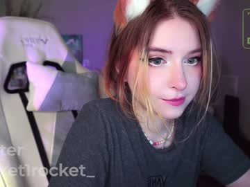 girl
        pocketrocket_ cam image #3725074