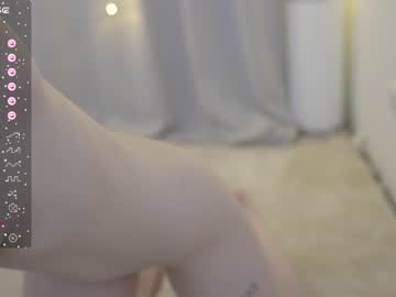 girl
        my_stella cam image #3639141