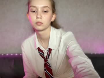 girl
        lizzy_cutie cam image #5080801