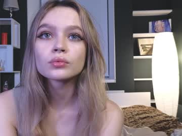 girl
        erleneclem cam image #5943124