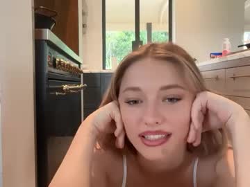 girl Cam Girls Get Busy With Their Dildos With No Shame with giselleflexible