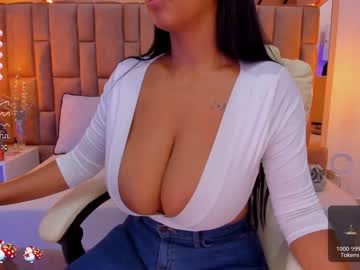 girl
        anahi_ryan cam image #3069841