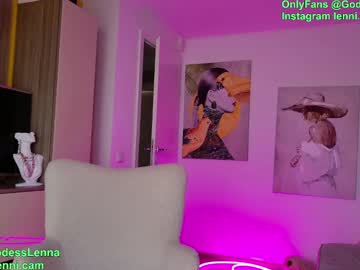 girl
        lenna_godess cam image #5627133