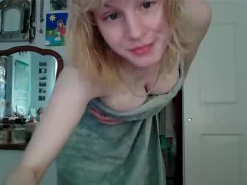 girl Cam Girls Get Busy With Their Dildos With No Shame with blissbarbie