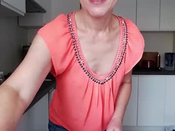 girl
        jasmin18v cam image #2600939