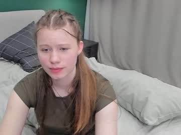 girl
        aftonellen cam image #3761051