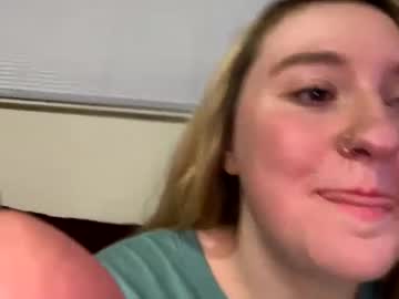 girl
        vanillapuddingpie cam image #5192361