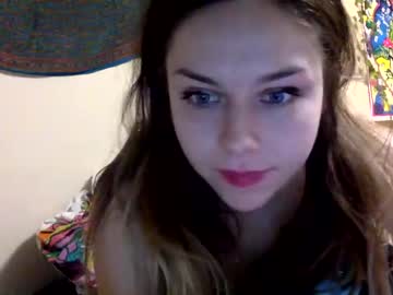 girl
        lillypadgrl cam image #2707291