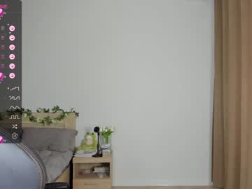 girl
        amilia4u cam image #2570309