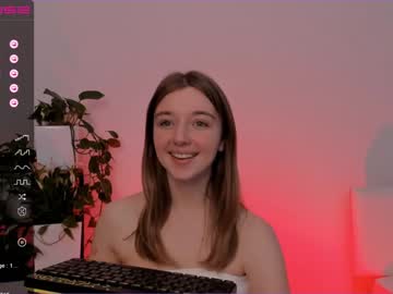 girl
        elizabeth__gray cam image #483073