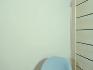 girl
        born_to_tease_ cam image #4928911