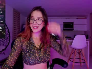 girl
        thecosmicgirl cam image #4200548