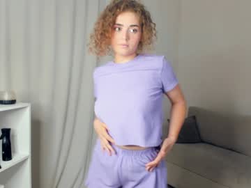 girl
        brimladchesbrough cam image #4493378