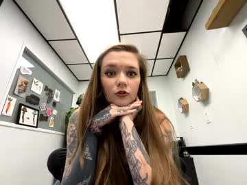 girl
        corpsechick cam image #5715912