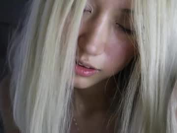 girl
        wendy_daniela cam image #4307011