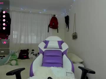 girl
        devadoll cam image #3078656