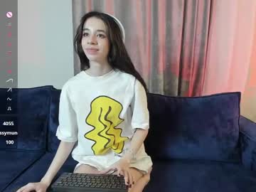 girl Cam Girls Get Busy With Their Dildos With No Shame with rich_witch