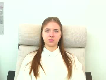 girl
        nico_collard cam image #6560777