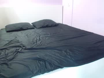 couple
        sweetyadeleeee cam image #21545