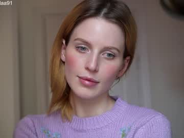 girl
        ellaa91 cam image #3606144