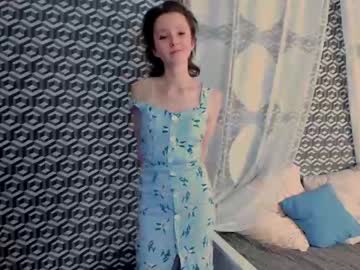 girl
        hailiemills cam image #249614