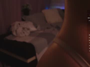 girl
        ameliajasmina cam image #2993716