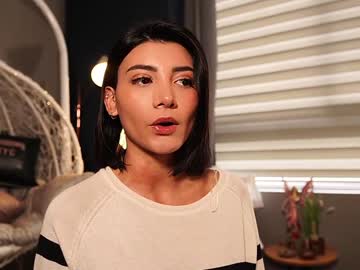girl
        letiziafulkers1 cam image #1217889
