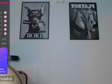 girl
        anniehillofficial_ cam image #2138124