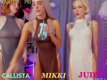 girl
        blush_mikki cam image #5253336